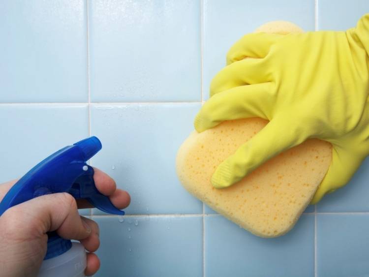 Как очистить швы между плиткой в ванной, на кухне или на полу