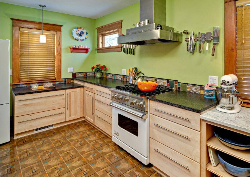 Линолеум на кухню: 40 фото в реальных интерьерах