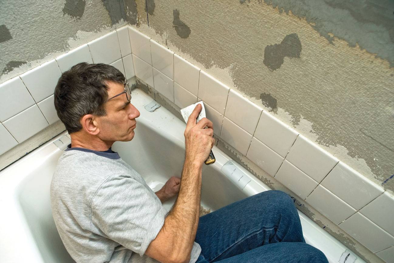 Как сделать недорогой ремонт в ванной комнате своими руками
