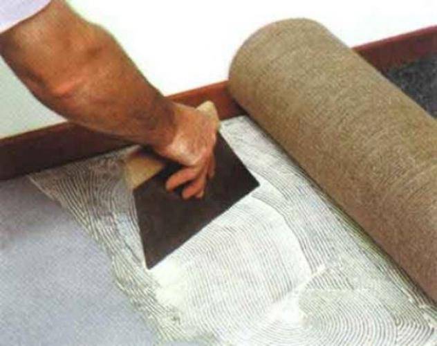 Укладка ковролина своими руками: как стелить ковролин на клей, видео-инструкция по настилу ковролина