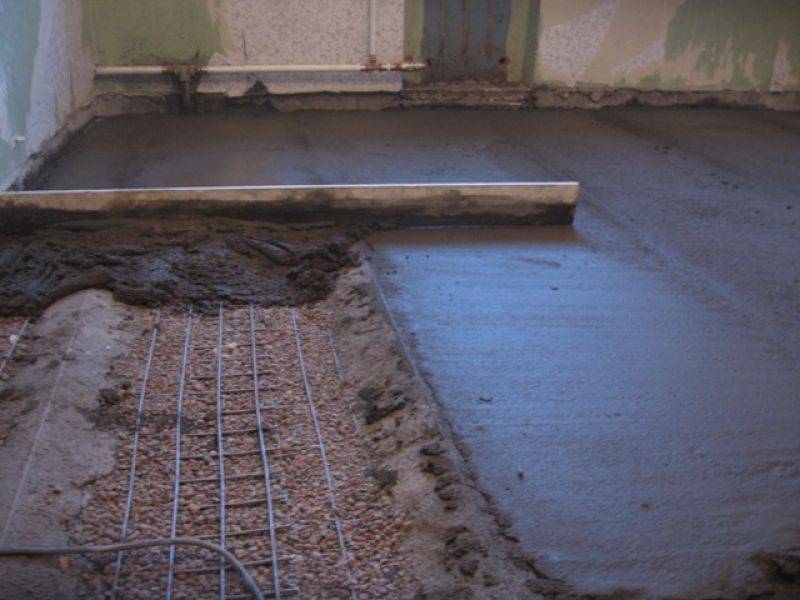 Ремонт трещин и выбоин в бетонных полах