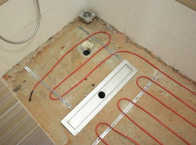 Как сделать водяной теплый пол в ванной комнате
