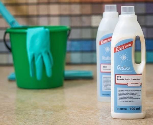Чем отмыть ржавчину с линолеума в домашних условиях: как убрать народными средствами, оттереть при помощи бытовой химии?