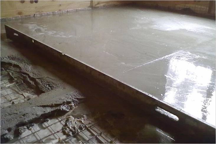 Как сделать бетонный пол своими руками