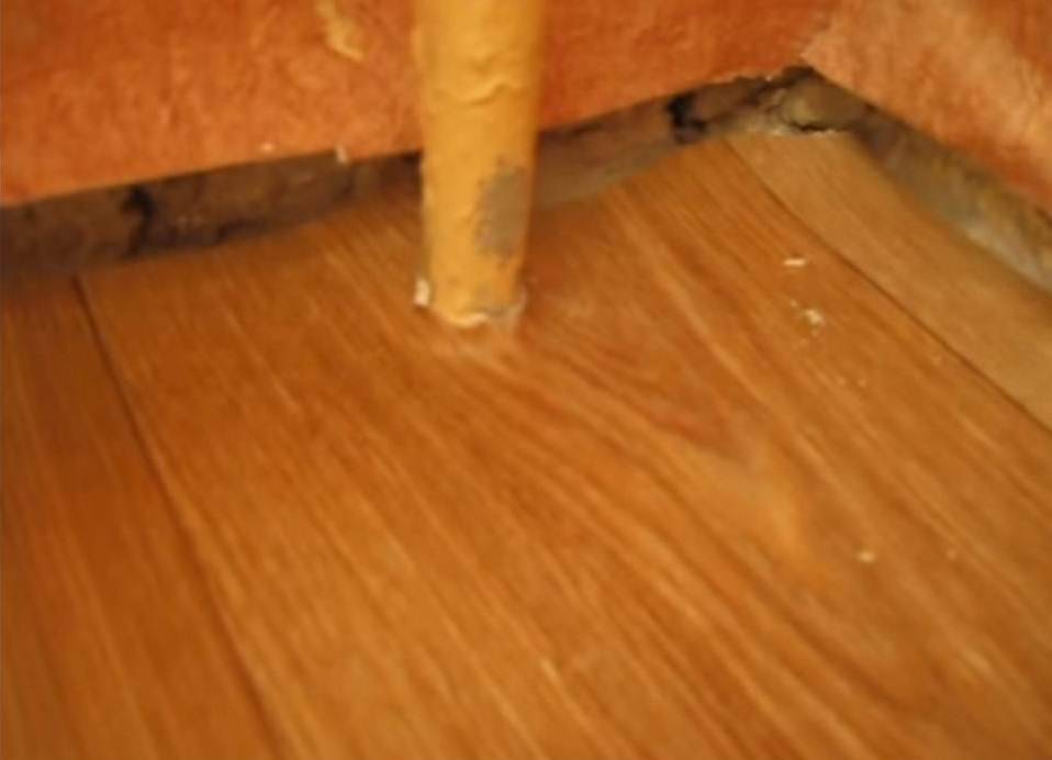 Как правильно стелить линолеум на деревянный пол своими руками