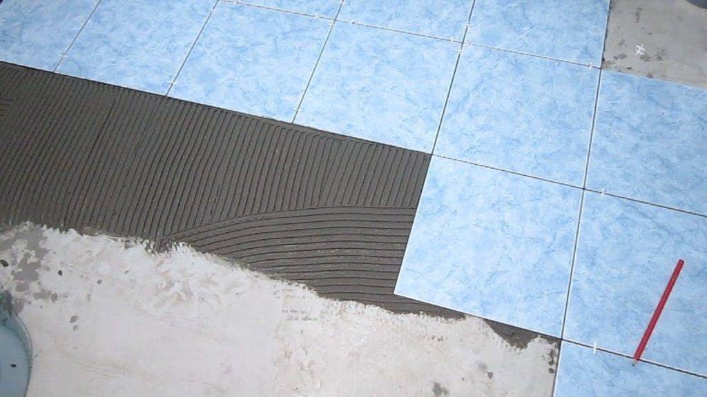Нюансы укладки плитки на пол в ванной комнате