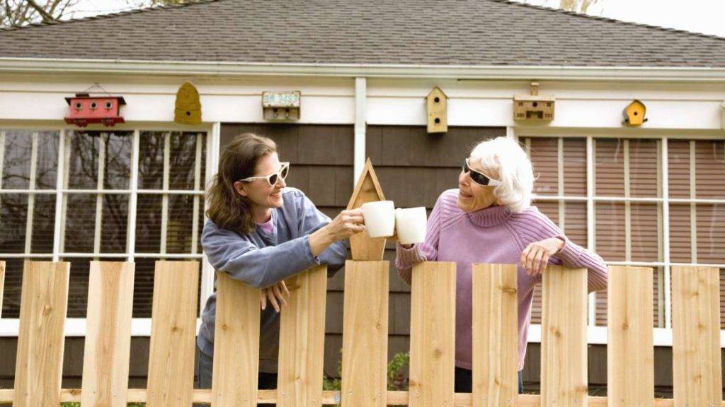 Плохие отношения с соседями? 9 лучших способов улучшить отношения с соседями по дому или даче