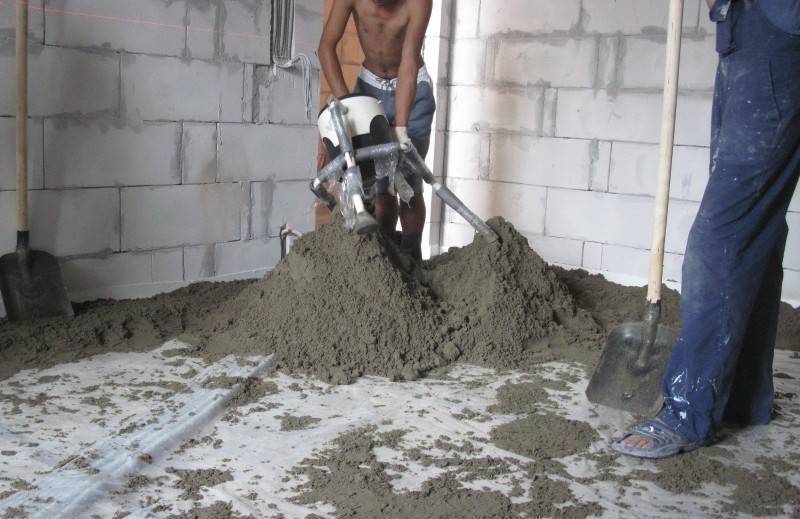 Цементно-песчаная стяжка для пола: пропорции, соотношение материалов в растворе