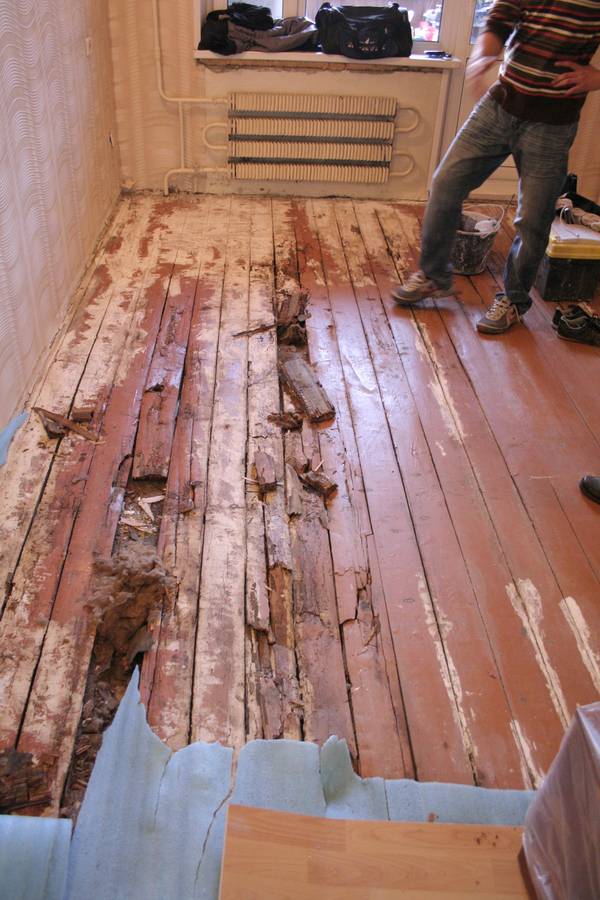 Демонтаж старого деревянного пола своими руками