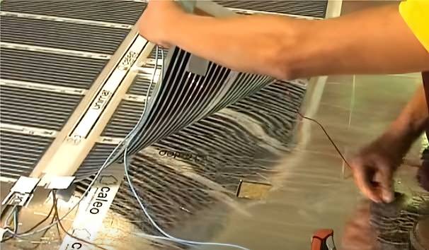 Инфракрасный теплый пол под ламинат - технология монтажа + видео инструкция