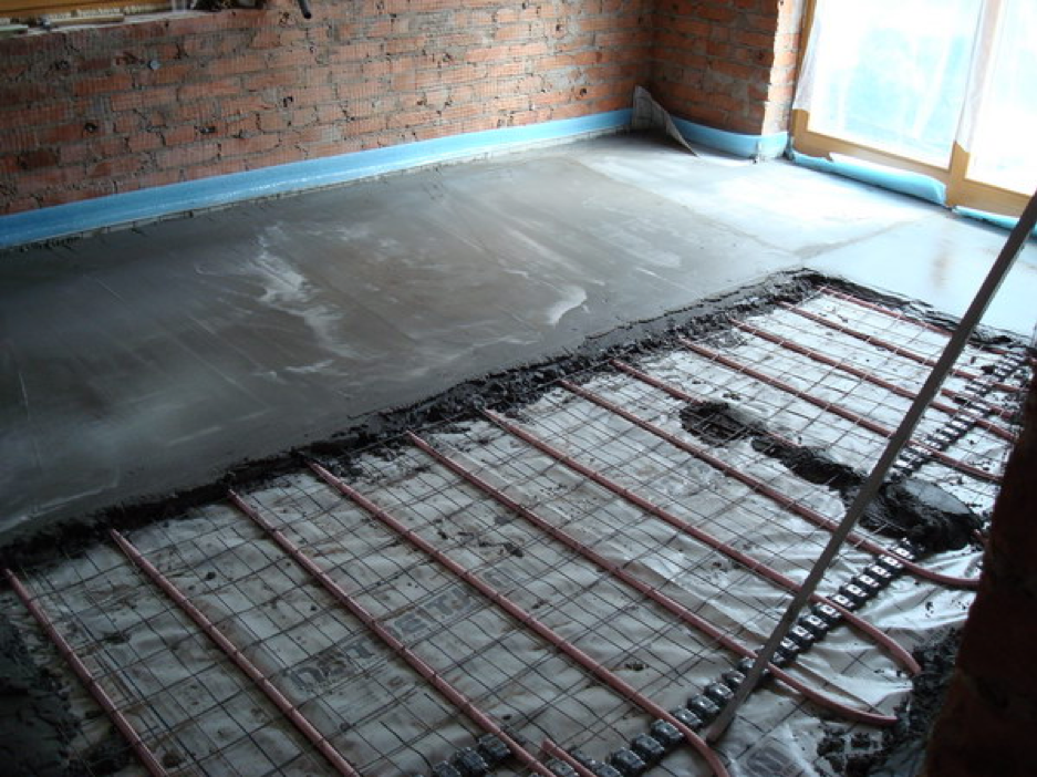 Чем и как утеплить бетонный пол