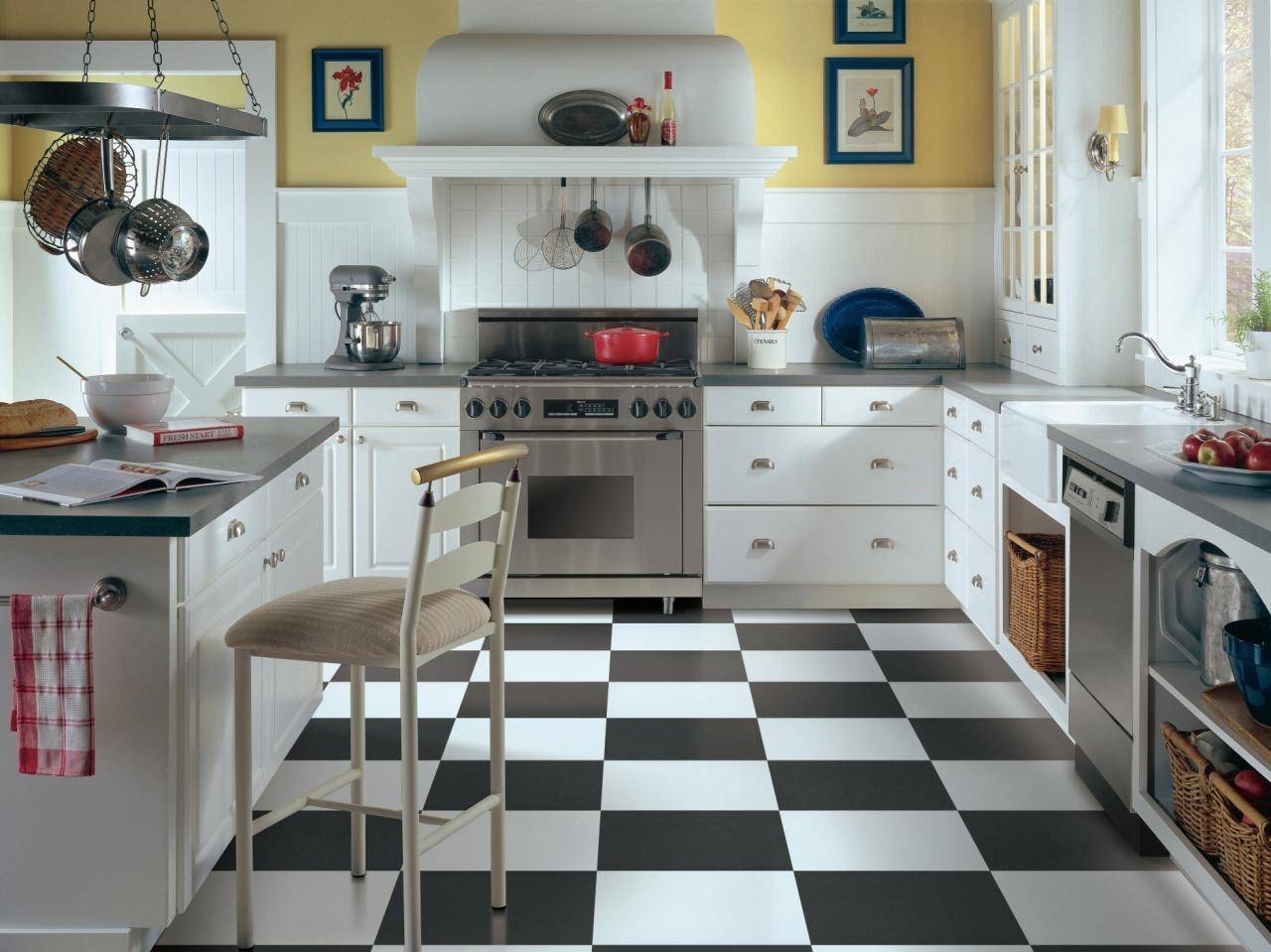 Напольная плитка для кухни: 25 идей дизайна на фото