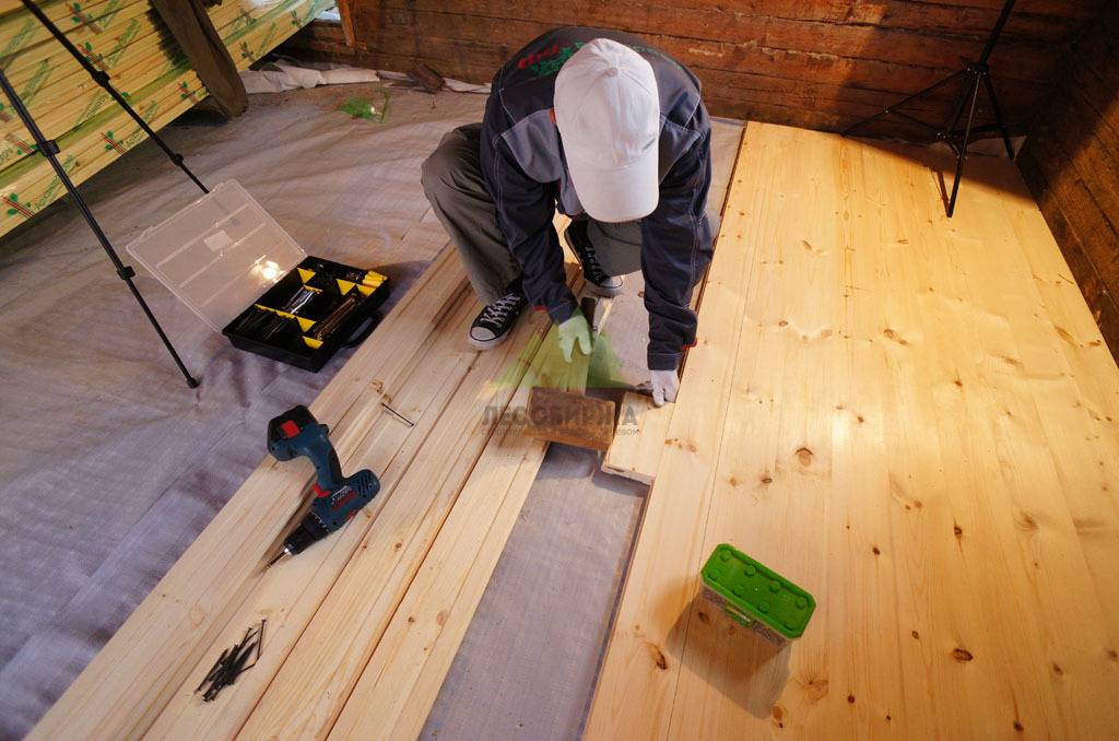 Как сделать помост на даче: укладка деревянного настила своими руками
