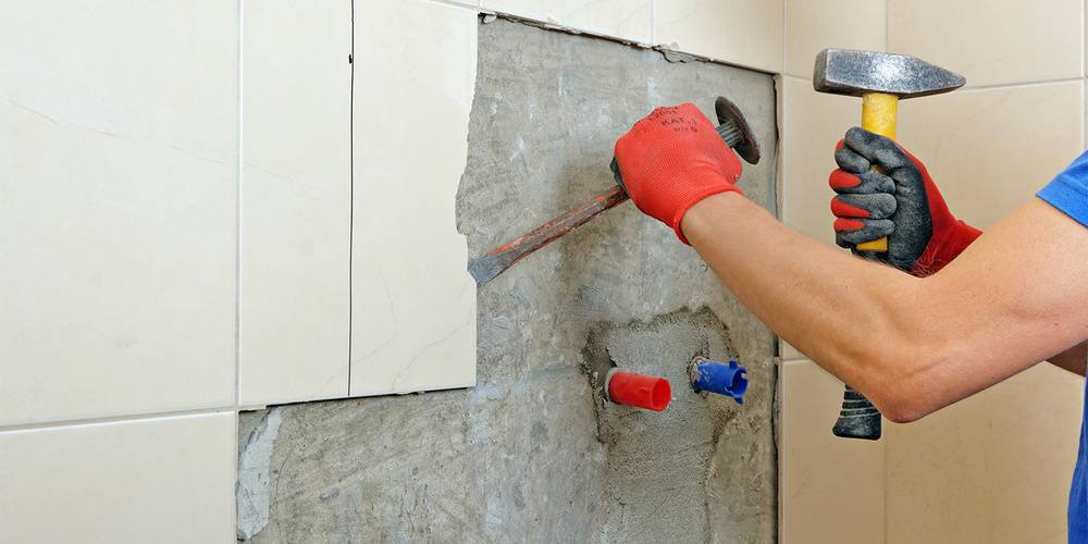 Как снять плитку со стены - правила демонтажа плитки