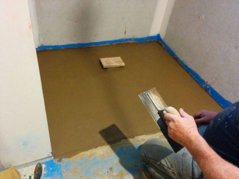 Гидроизоляция стен под плитку в ванной: пошаговая инструкция