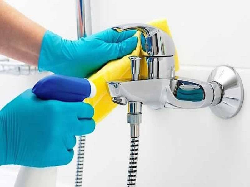 7 грубых ошибок, которые вы совершаете во время уборки в ванной :: инфониак