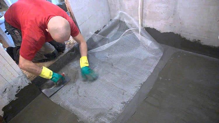Гидроизоляция ванной комнаты под плитку: материалы и этапы работ - строительство и ремонт