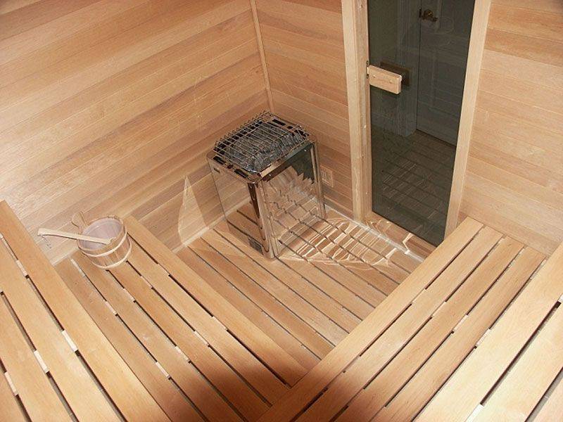 Чем покрыть пол в бане: рекомендации по устройству напольного покрытия, на что обращать внимание при выборе составов?
