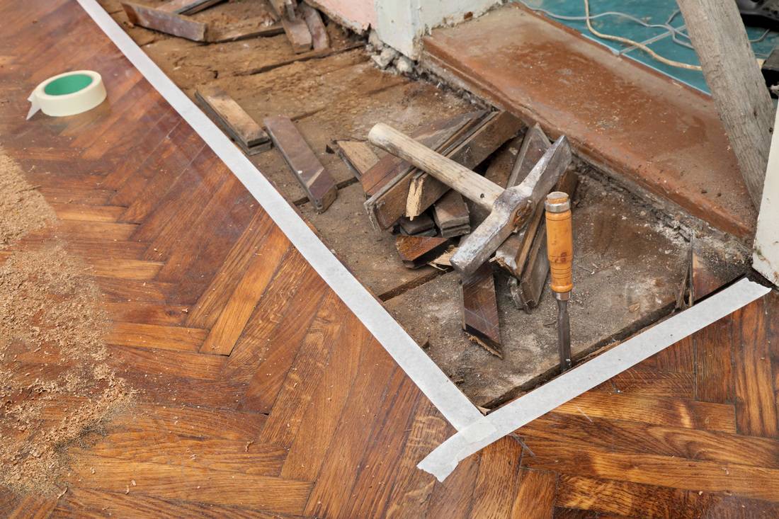 Ремонтируем полы на деревянных лагах в доме своими руками- обзор +видео