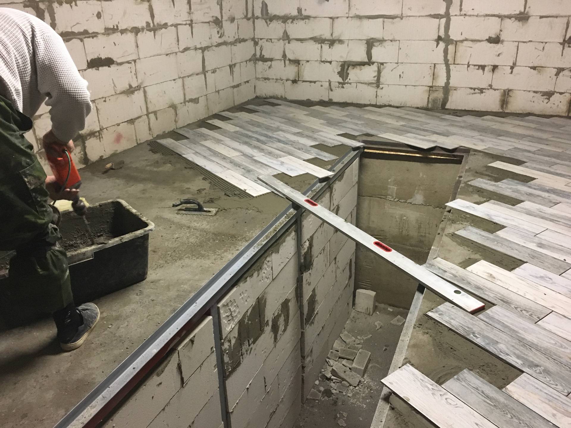 Армирование бетонного пола в гараже