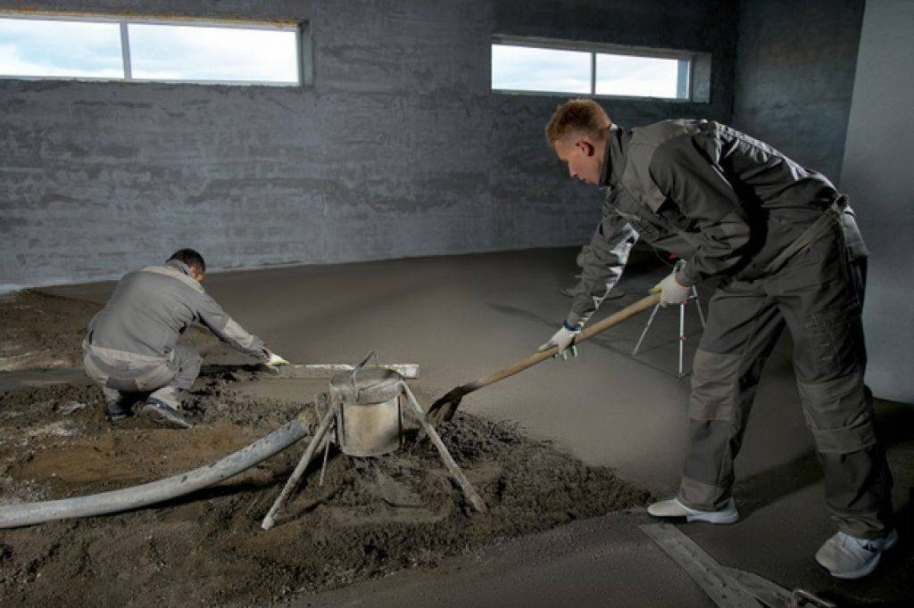Как сделать ровный бетонный пол или выбор затирочной машины |