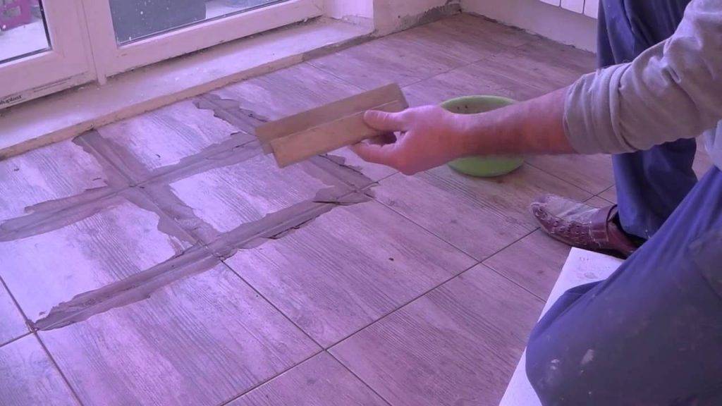 Затирка швов после укладки керамической плитки - пошаговая инструкция