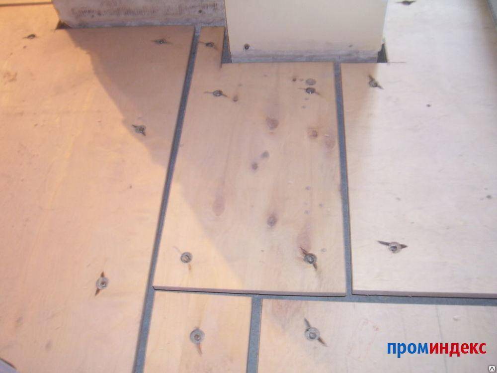 Как фиксировать лаги на бетонном полу