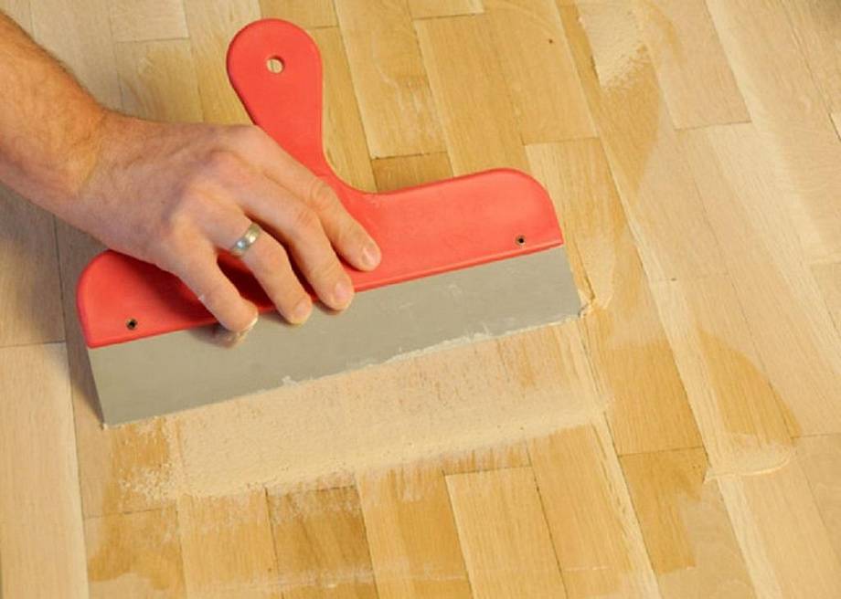 Как выровнять деревянный пол своими руками: пошаговая инструкция