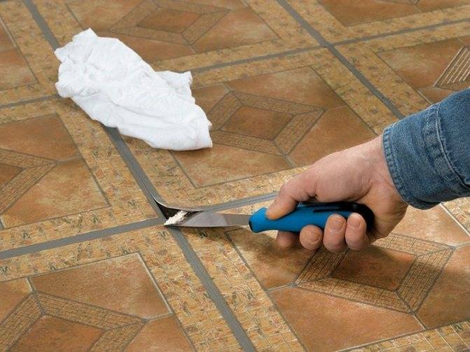 Самостоятельный ремонт керамической плитки на полу