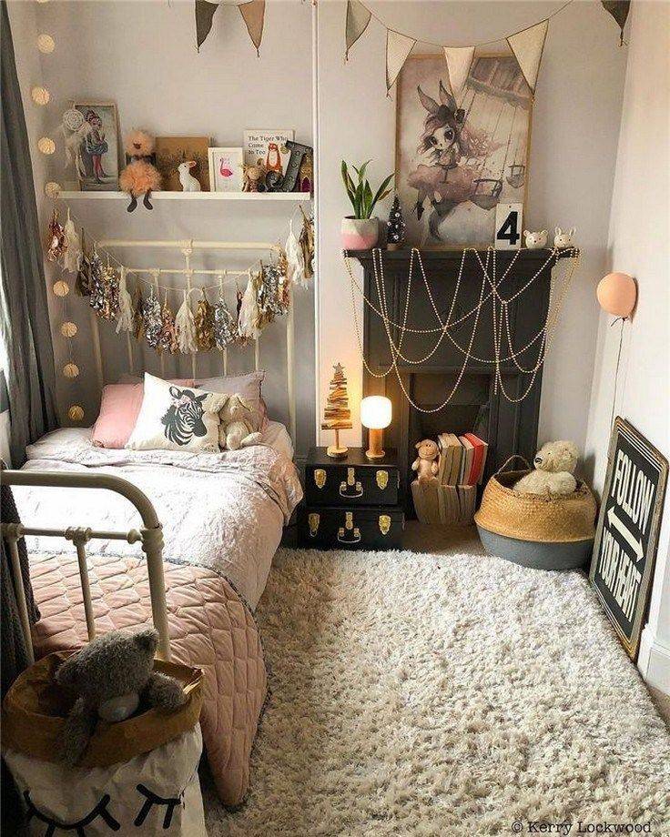 Как сделать уютной маленькую комнату?